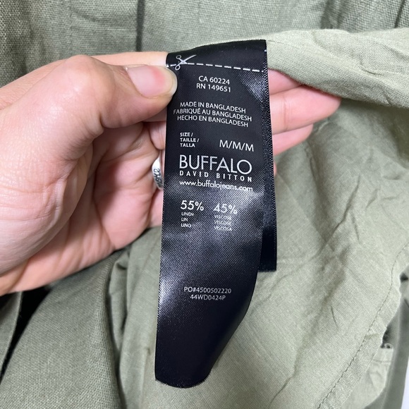 Buffalo David Bitton Womens
Mariposa V Neck Button Front Green
Midi Dress Size M - Picture 4 of 9